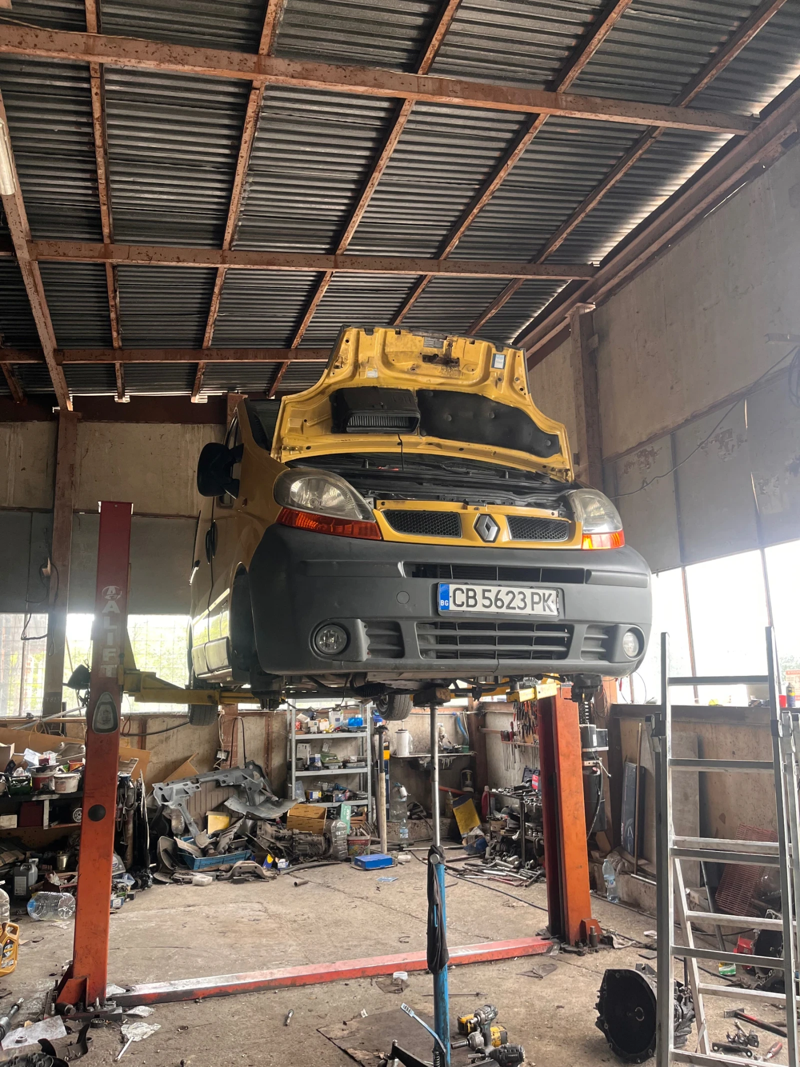 Renault 10, снимка 6 - Автомобили и джипове - 55578631