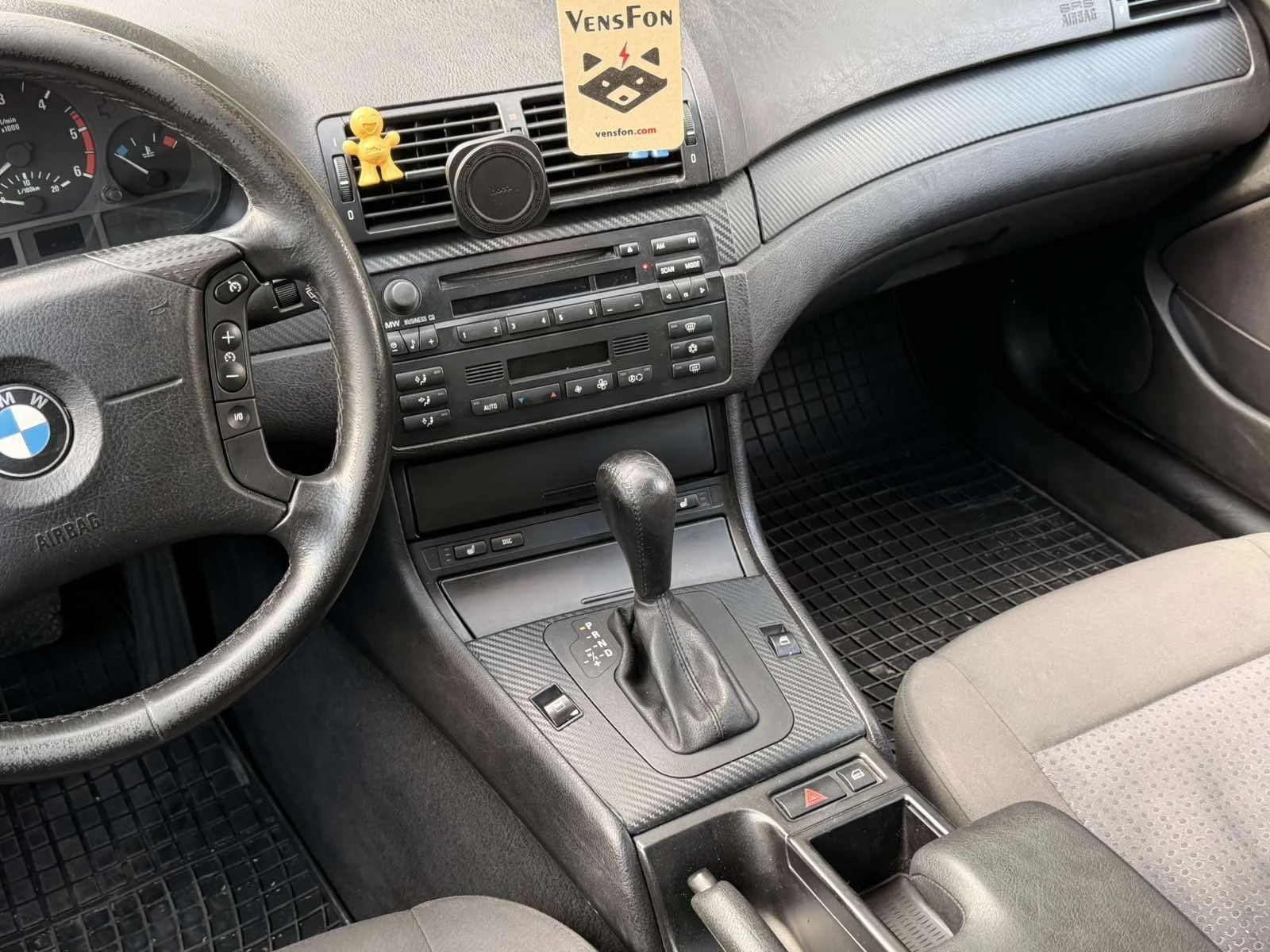 BMW 320, снимка 14 - Автомобили и джипове - 55630624