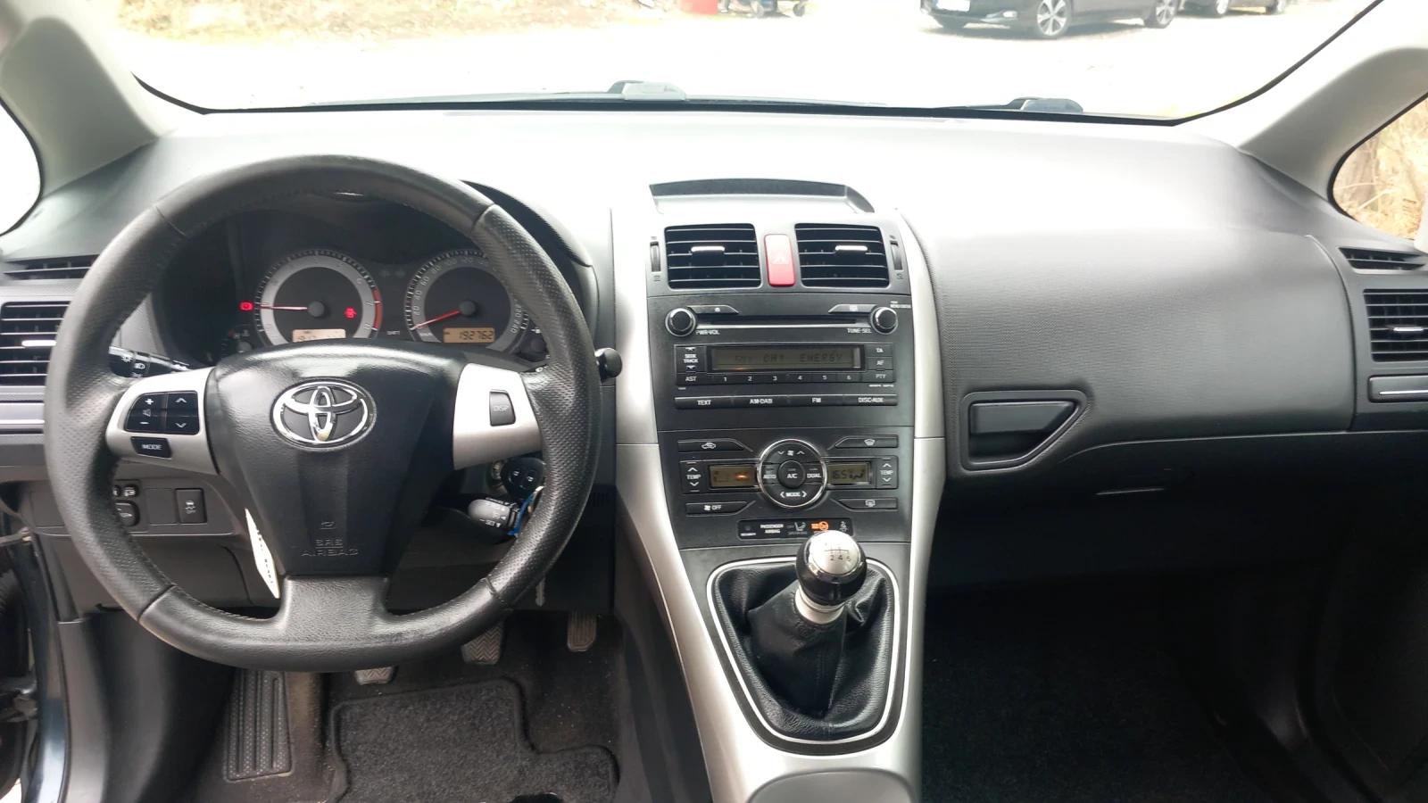 Toyota Auris 1.6 i FACE | Mobile.bg � ����������� 10
