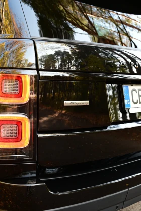 Land Rover Range rover Autobiography 3.0d 275HP Black Edition Matrix Pano, снимка 17 - Автомобили и джипове - 53669644