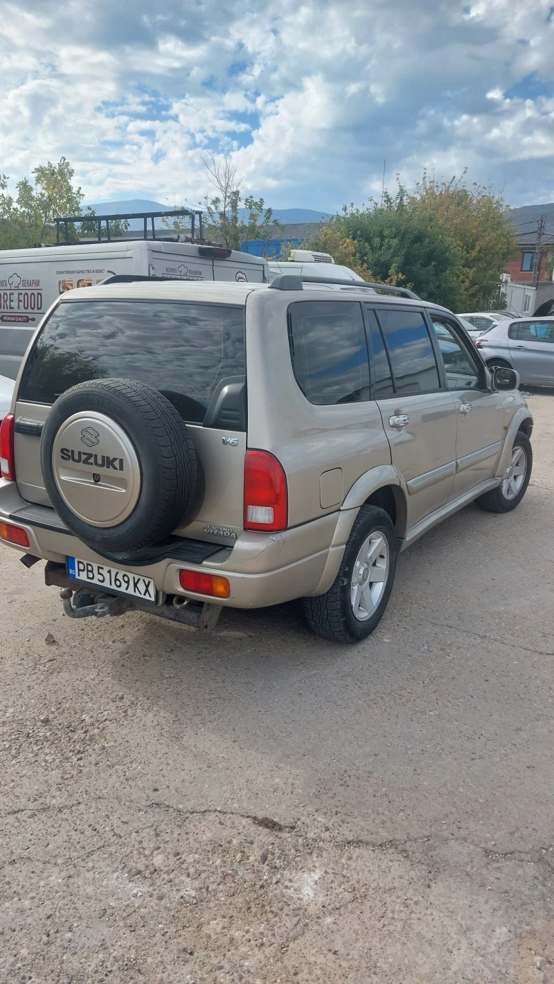 Suzuki Grand vitara XL7, снимка 4 - Автомобили и джипове - 47381127