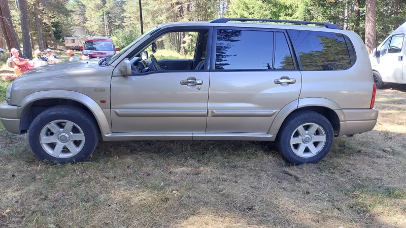 Suzuki Grand vitara XL7, снимка 5 - Автомобили и джипове - 47381127