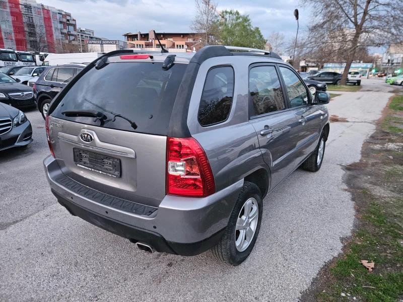 Kia Sportage 2.0GPL, снимка 7 - Автомобили и джипове - 52682408