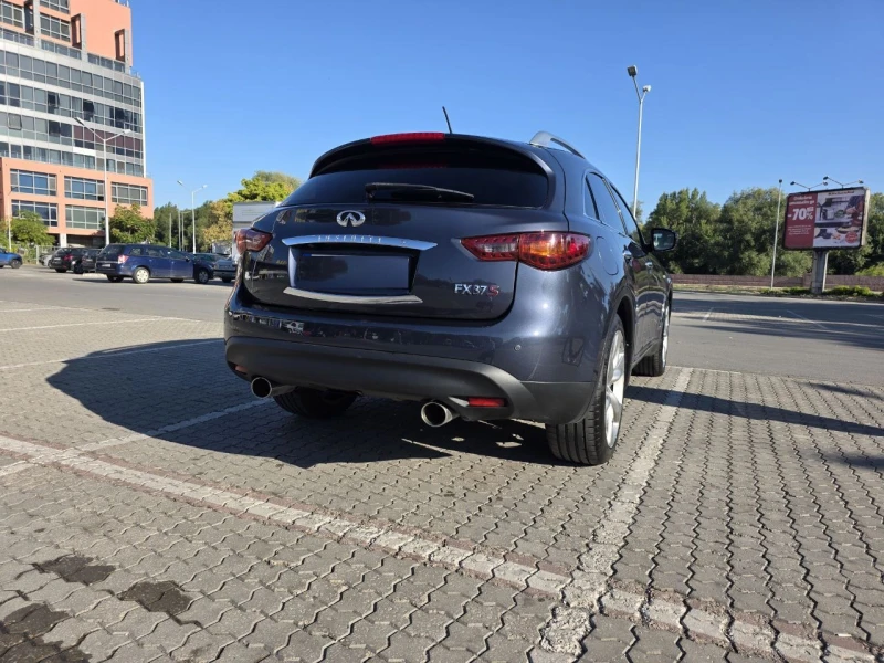 Infiniti Fx 37 S, снимка 4 - Автомобили и джипове - 51844768