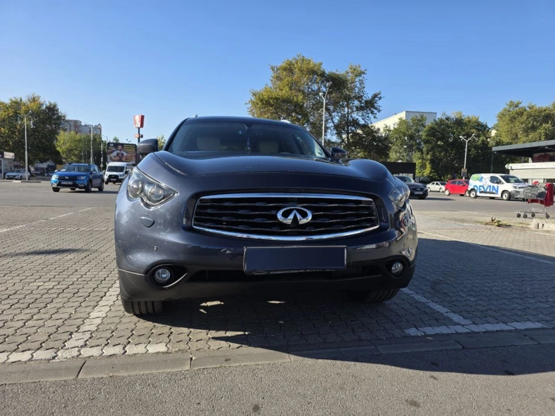 Infiniti Fx 37 S, снимка 2 - Автомобили и джипове - 51844768