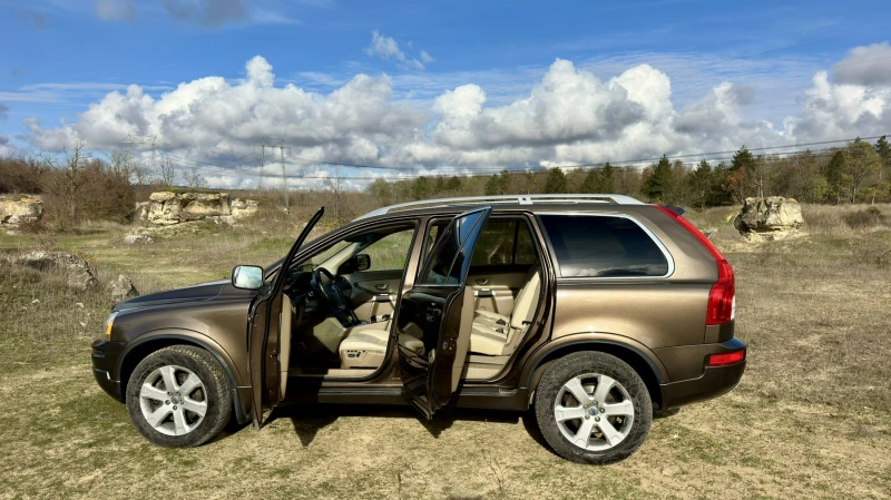 Volvo Xc90, снимка 3 - Автомобили и джипове - 52655606