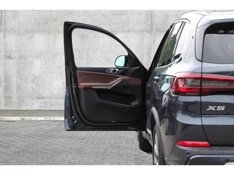 BMW X5 * xDrive40i Sport | Gps| SiriusXM| BkpCam| HtdSeat, снимка 12 - Автомобили и джипове - 53044697