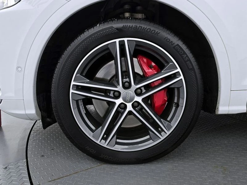 Audi SQ5 3.0 TDI Quattro| 347к.с.| ВКЛ.ТЕХНОТЕСТ, снимка 5 - Автомобили и джипове - 55392279
