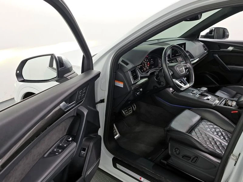 Audi SQ5 3.0 TDI Quattro| 347к.с.| ВКЛ.ТЕХНОТЕСТ, снимка 10 - Автомобили и джипове - 55392279