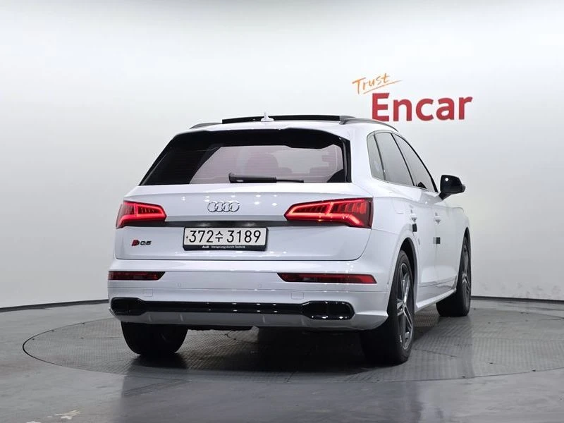 Audi SQ5 3.0 TDI Quattro| 347к.с.| ВКЛ.ТЕХНОТЕСТ, снимка 4 - Автомобили и джипове - 55392279