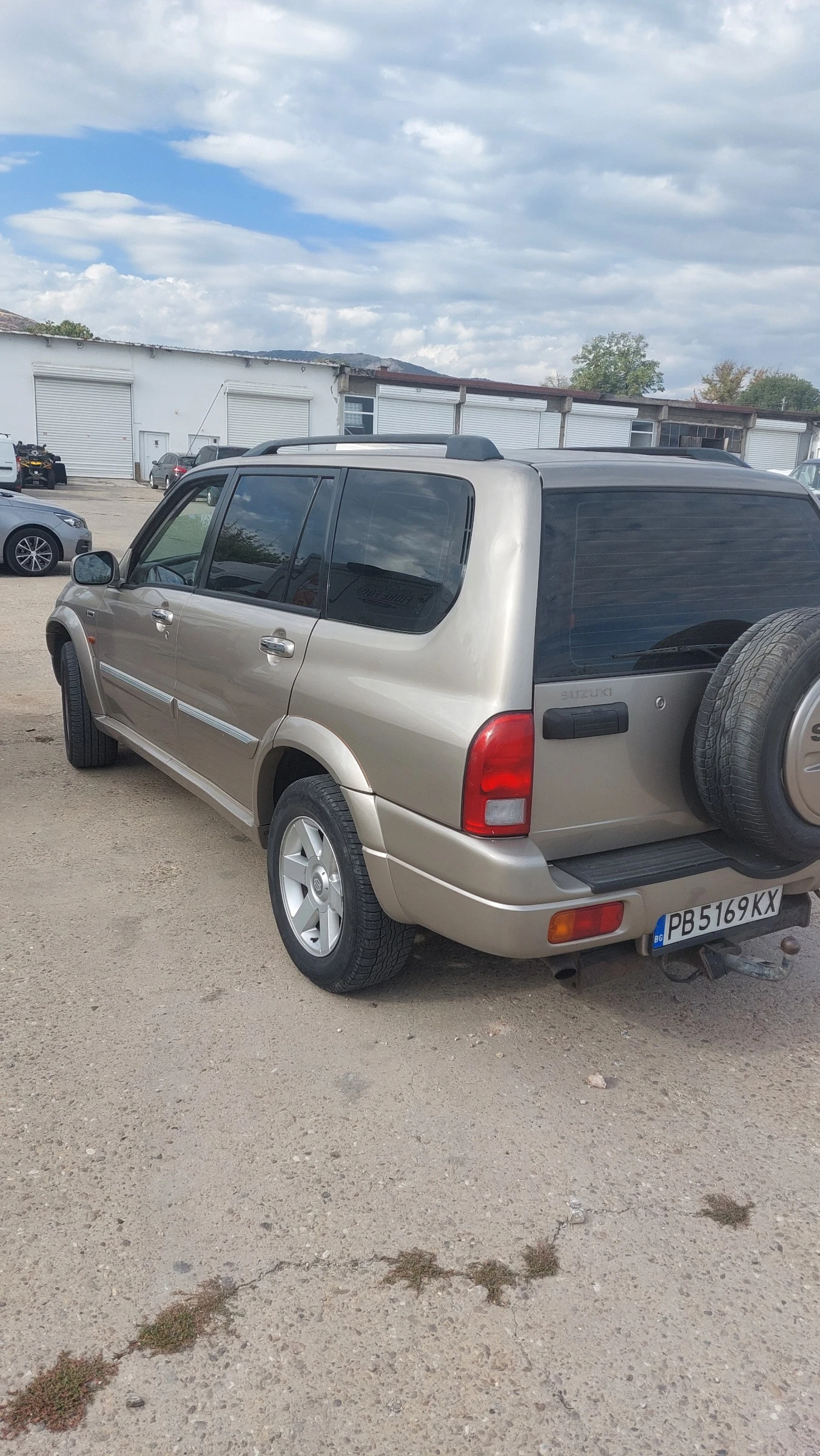 Suzuki Grand vitara XL7 - изображение 5