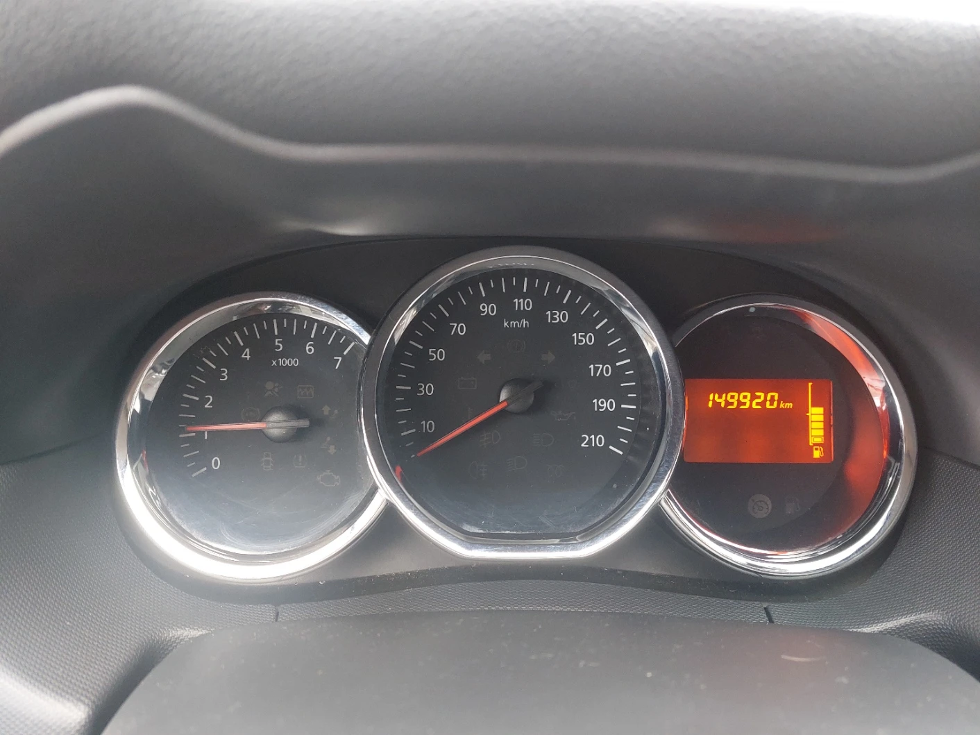 Dacia Duster 1.2 TCe 125 | Mobile.bg � ����������� 14