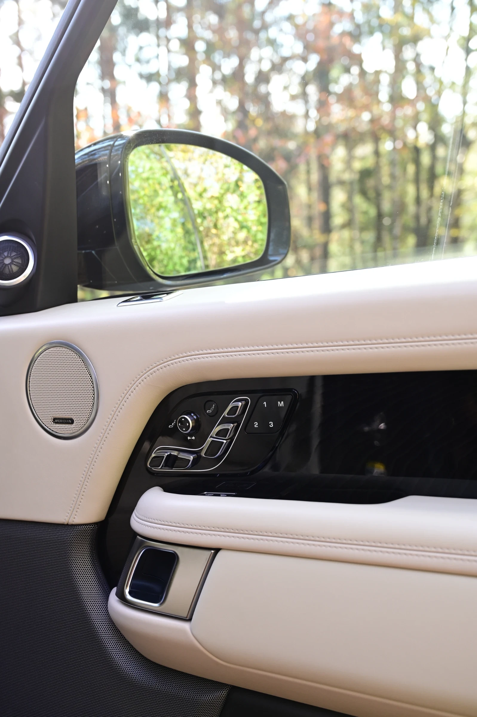 Land Rover Range rover Autobiography 3.0d 275HP Black Edition Matrix Pano | Mobile.bg � ����������� 15