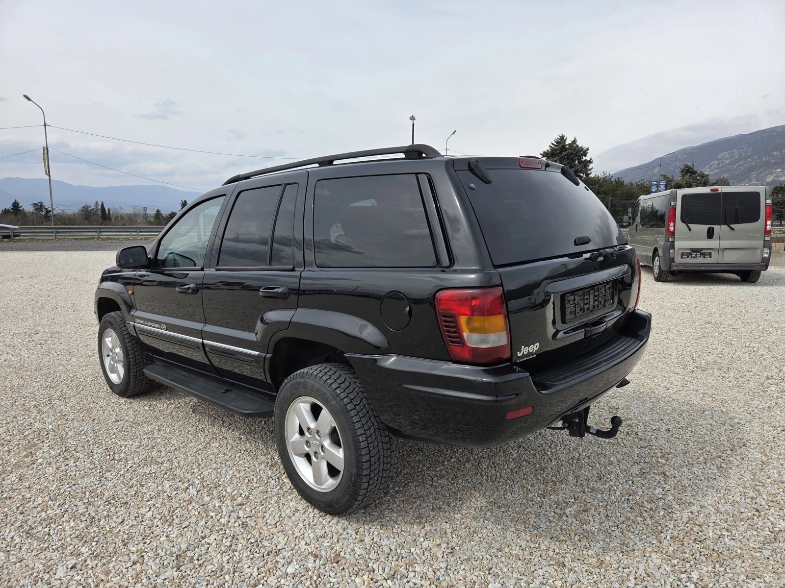 Jeep Grand cherokee OVARLAND EDICION!!! /ITALIQ, снимка 6 - Автомобили и джипове - 53924587