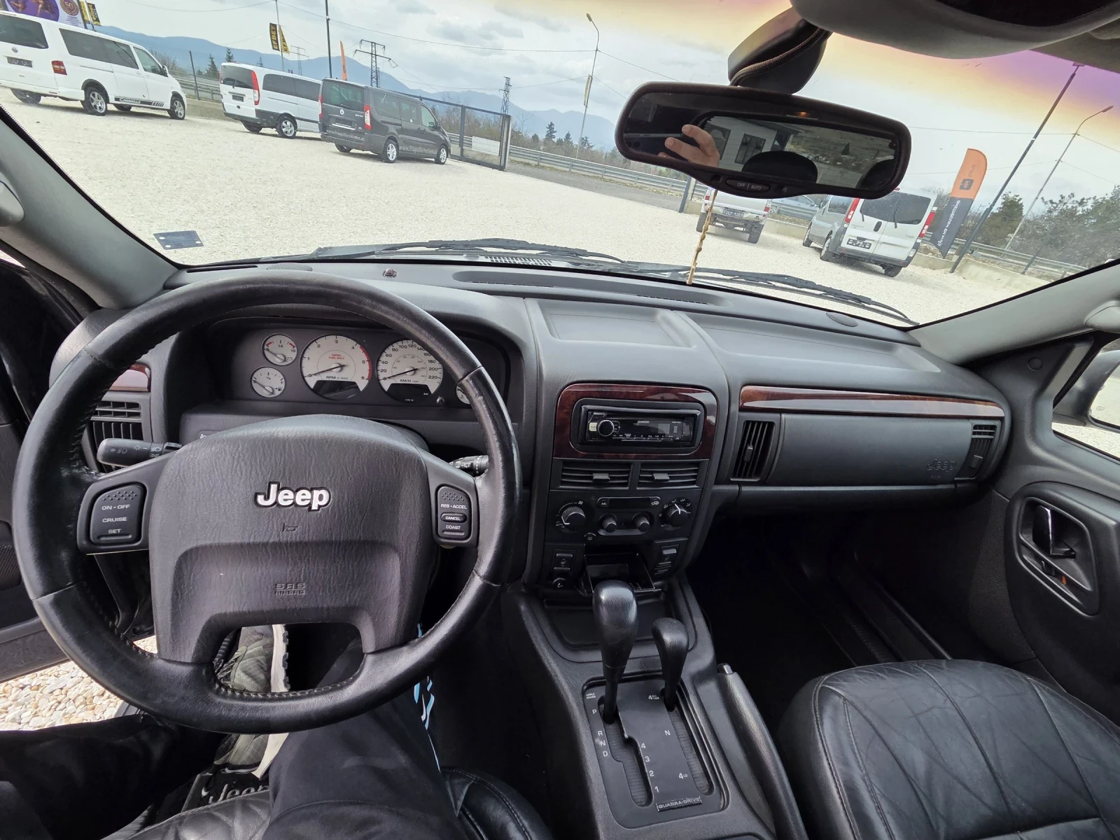 Jeep Grand cherokee OVARLAND EDICION!!! /ITALIQ, снимка 11 - Автомобили и джипове - 53924587