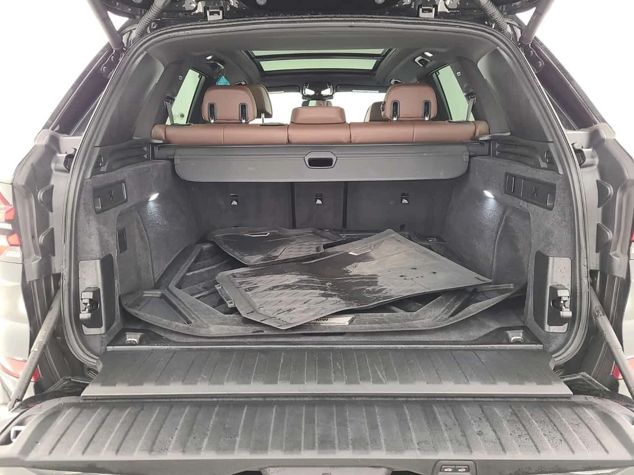 BMW X5 XDRIVE40I| HEAD-UP| 360| PANO| AMBIENT| 2 КЛЮЧА| , снимка 15 - Автомобили и джипове - 54132204