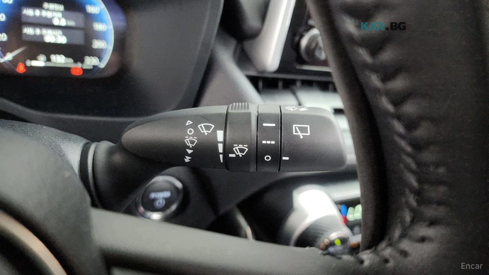 Toyota Rav4 DIGITAL* КОЖА* ПОДГРЕВ* КАМЕРА* ПАНО* ДВА КЛЮЧА, снимка 15 - Автомобили и джипове - 55118198