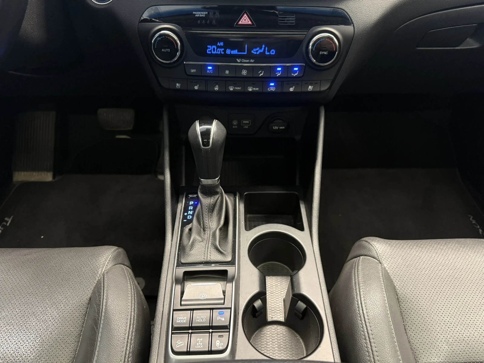 Hyundai Tucson PREMIER PLUS GT, снимка 14 - Автомобили и джипове - 55220912
