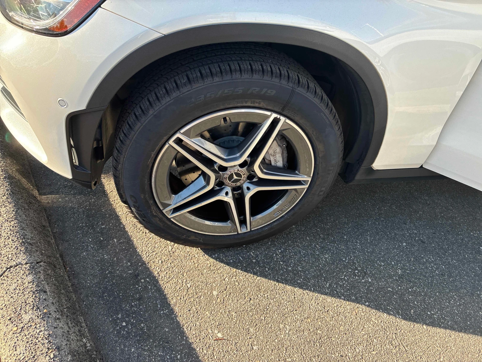 Mercedes-Benz GLC 300 4MATIC | CARFAX | АВТОФИНАНСИРАНЕ, снимка 6 - Автомобили и джипове - 56076131