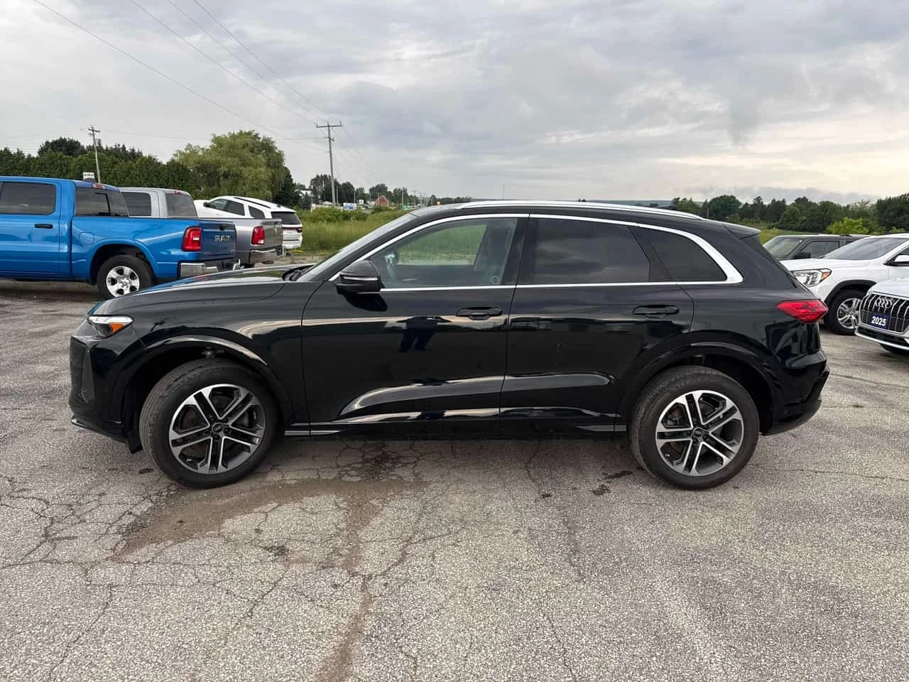 Audi Q5 * Progressiv * CARFAX * ��� ������������ ������ | Mobile.bg � ����������� 2