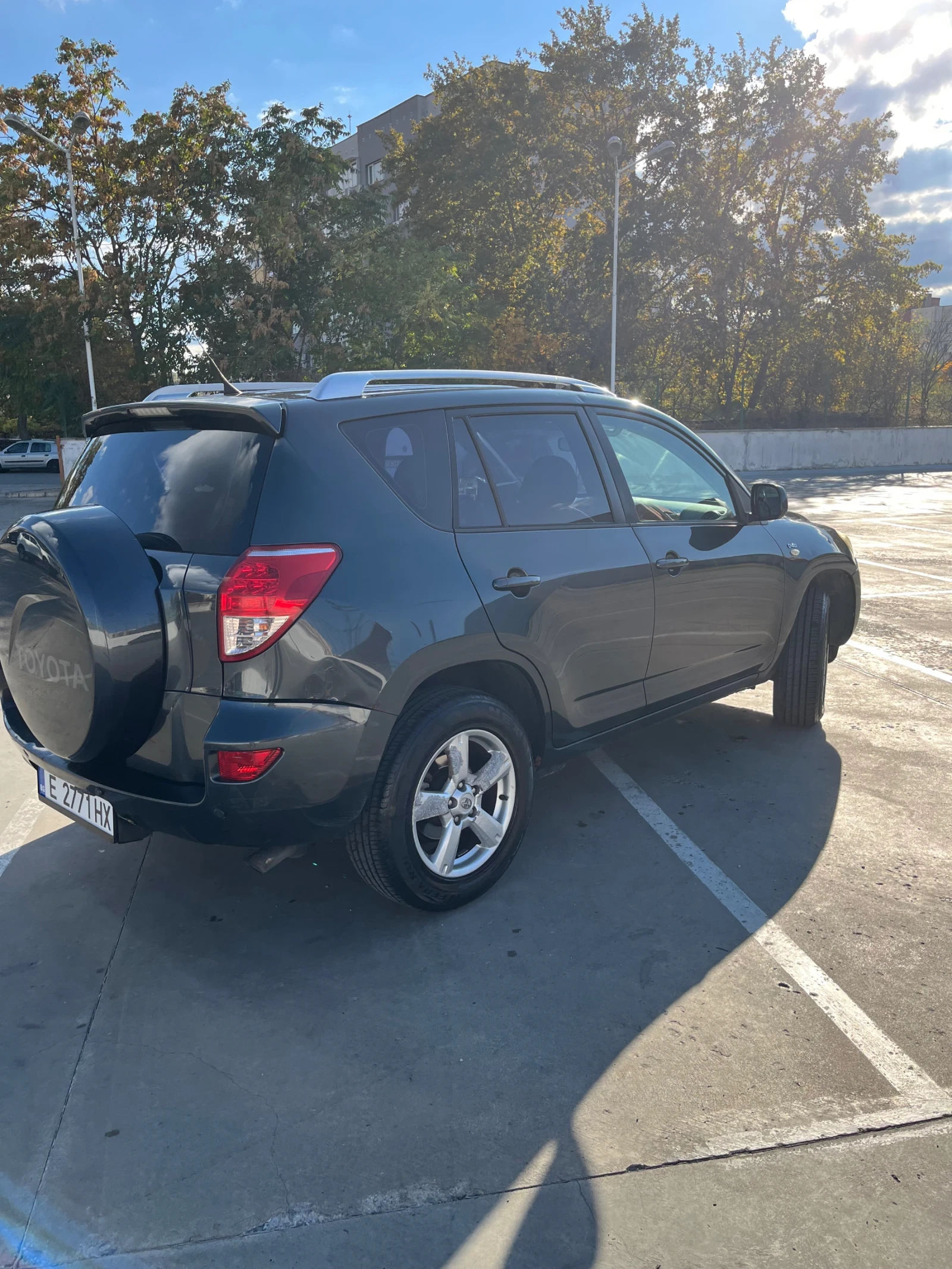 Toyota Rav4, снимка 7 - Автомобили и джипове - 56545031
