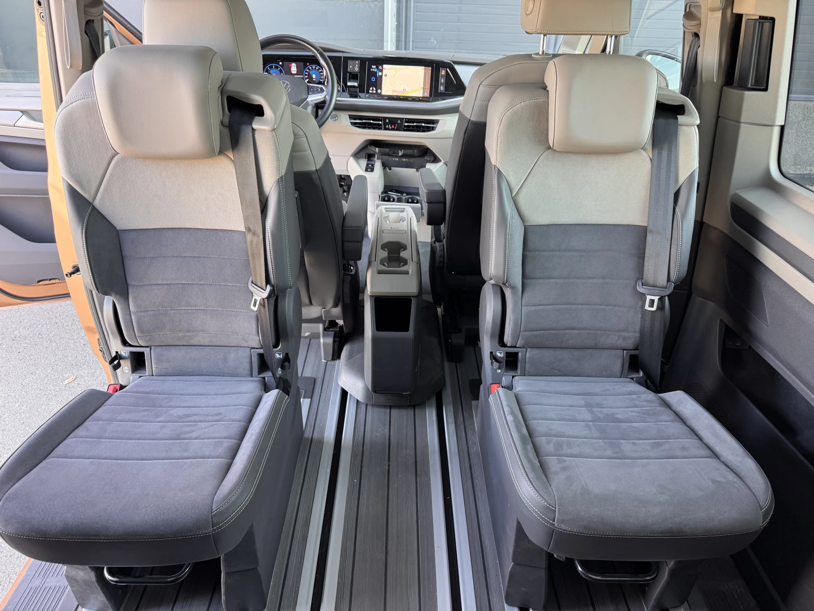VW Multivan STYLE S/2.0TDI/150K.C./7AT/6+ 1, снимка 9 - Бусове и автобуси - 55486434