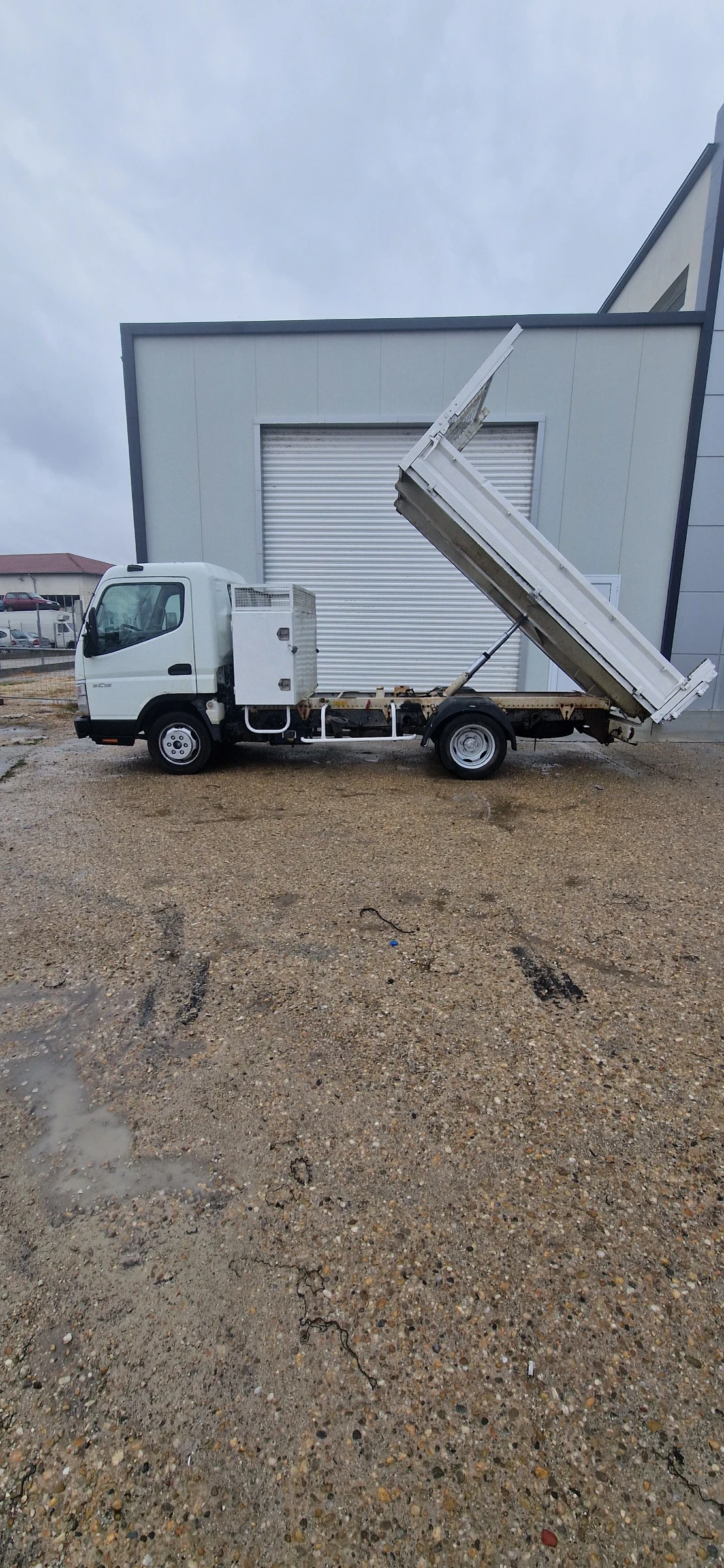 Mitsubishi Canter Fuso, снимка 12 - Камиони - 56075997
