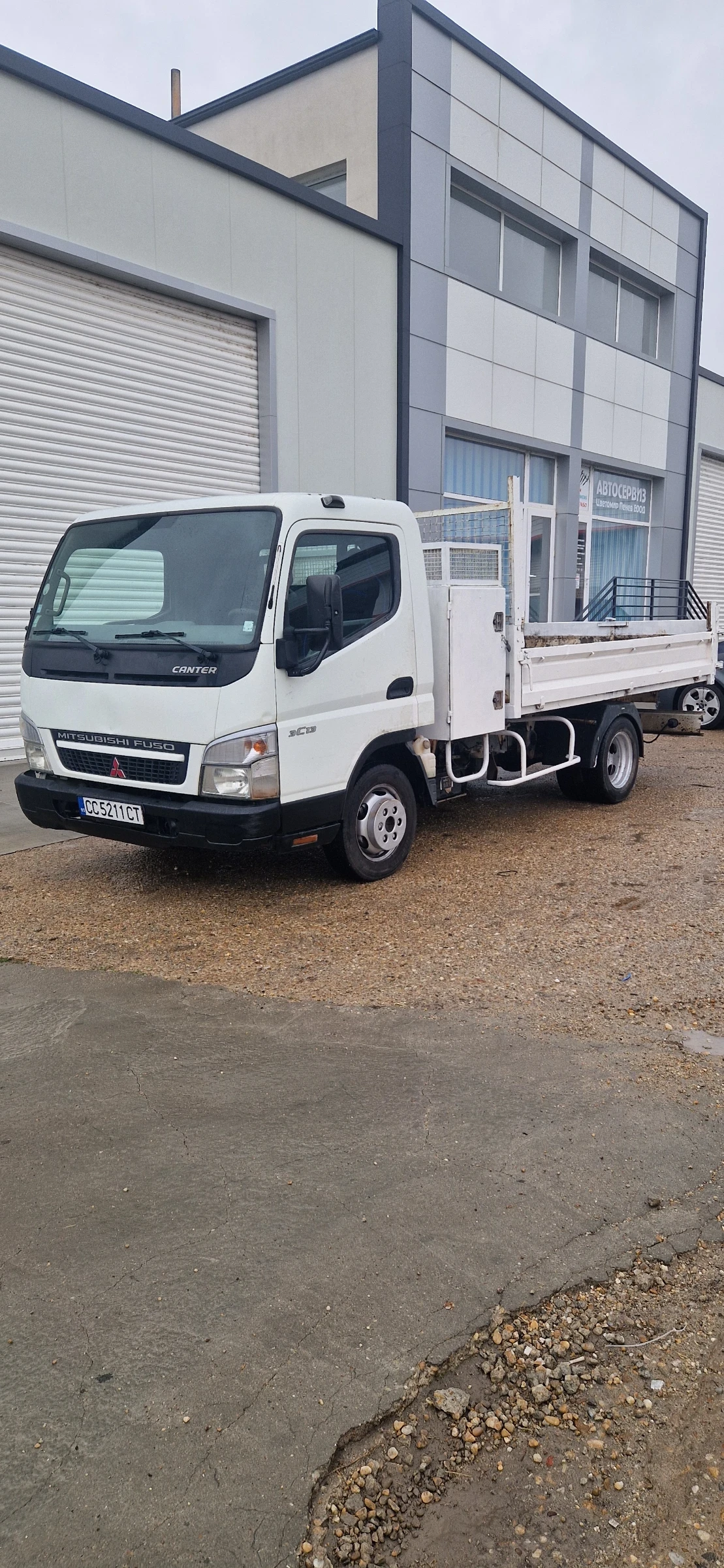 Mitsubishi Canter Fuso, снимка 3 - Камиони - 56075997