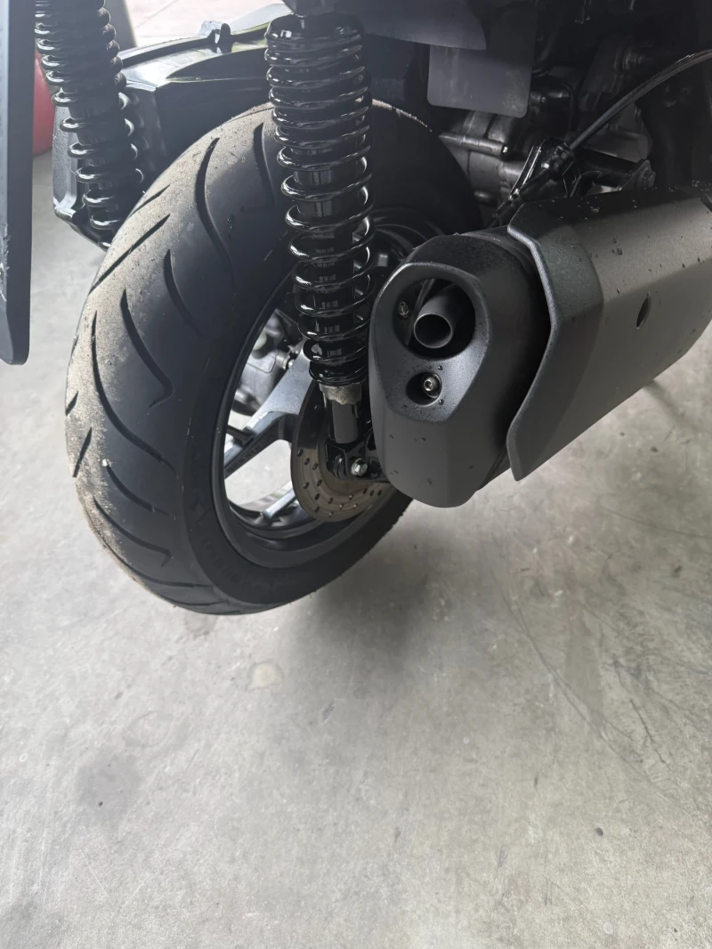 Yamaha X-max 300i-2019г, снимка 16 - Мотоциклети и мототехника - 52086848