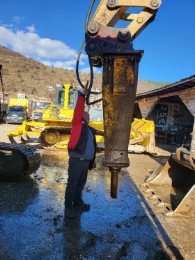 Багер Caterpillar 320CL, снимка 14