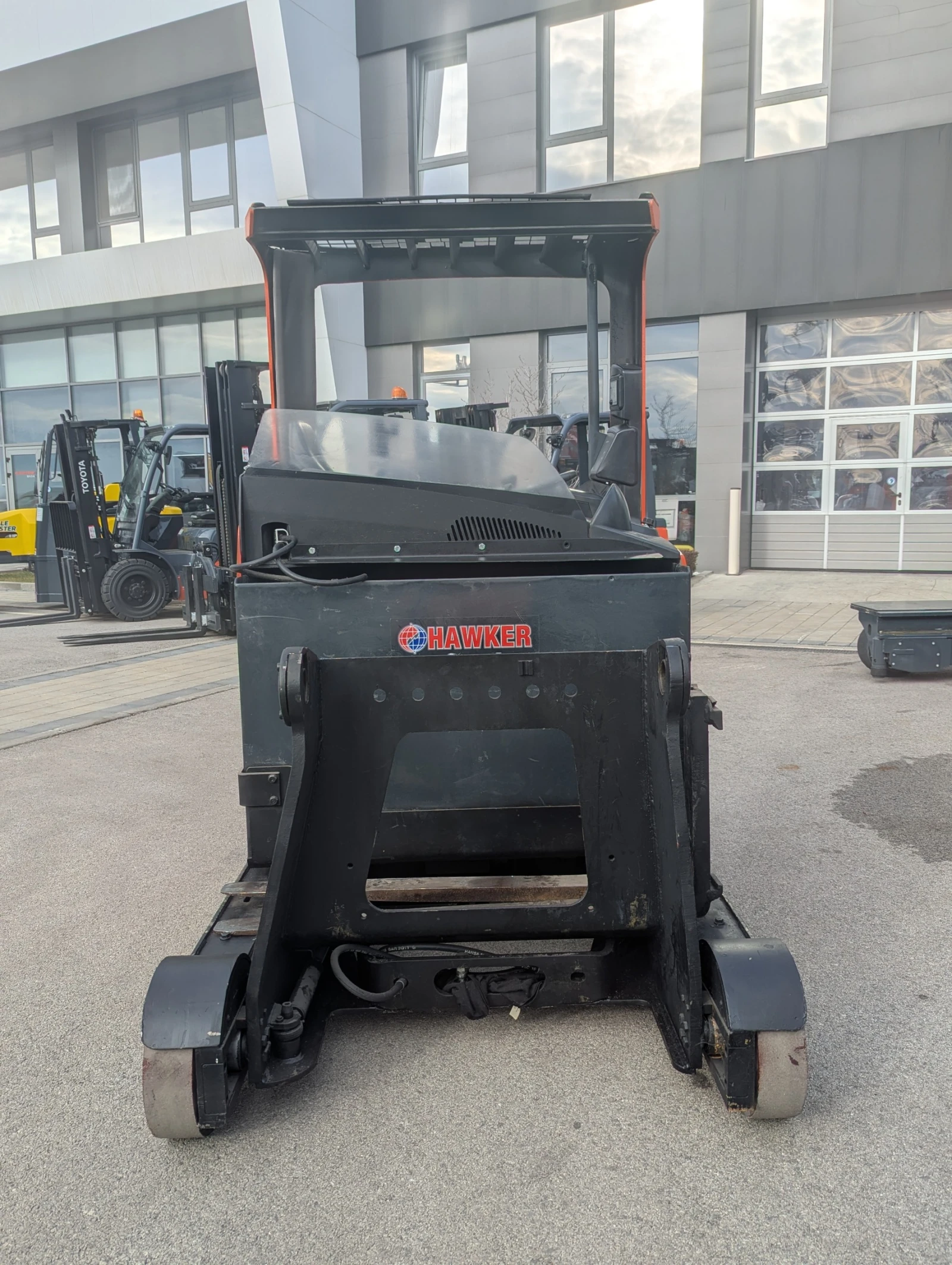 ���������� Crown | Mobile.bg � ����������� 6