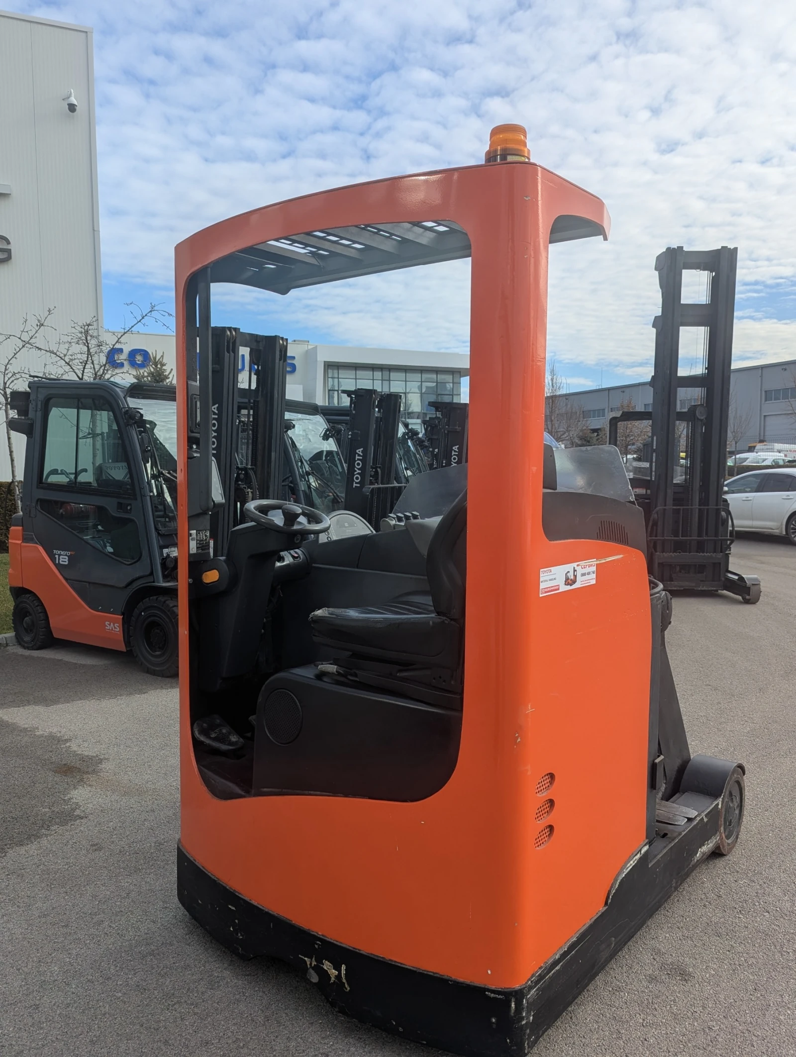 ���������� Crown | Mobile.bg � ����������� 3