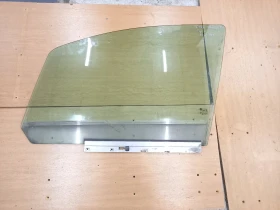 Стъкло предно ляво Опел Зафира Б (1)