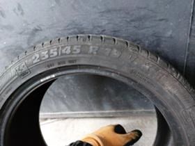 Гуми Летни 235/45R19, снимка 8