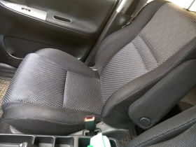 Toyota Corolla verso, снимка 14