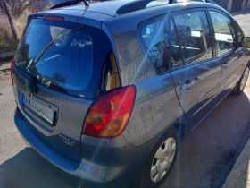 Toyota Corolla verso, снимка 2