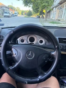 Mercedes-Benz E 320, снимка 6