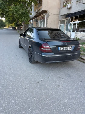 Mercedes-Benz E 320, снимка 4