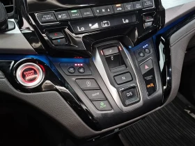Honda Odyssey 3.5 7MECTA TV FULL, снимка 9