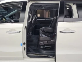Honda Odyssey 3.5 7MECTA TV FULL, снимка 12