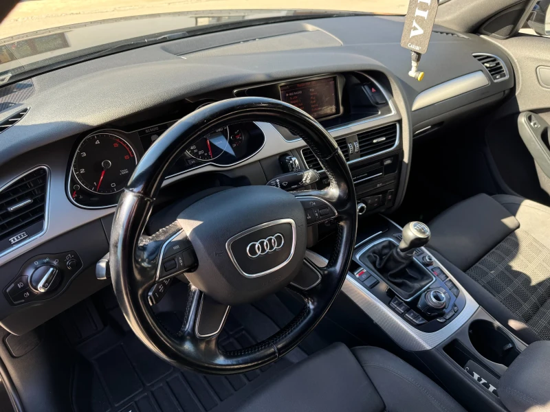 Audi A4 2.0TDI, снимка 11 - Автомобили и джипове - 47697106