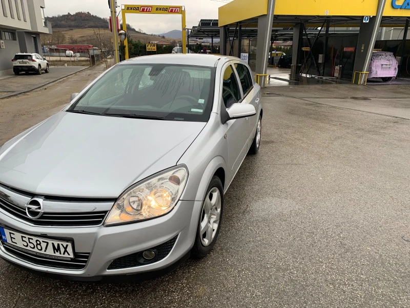 Opel Astra ФЕЙС, снимка 1 - Автомобили и джипове - 48603048