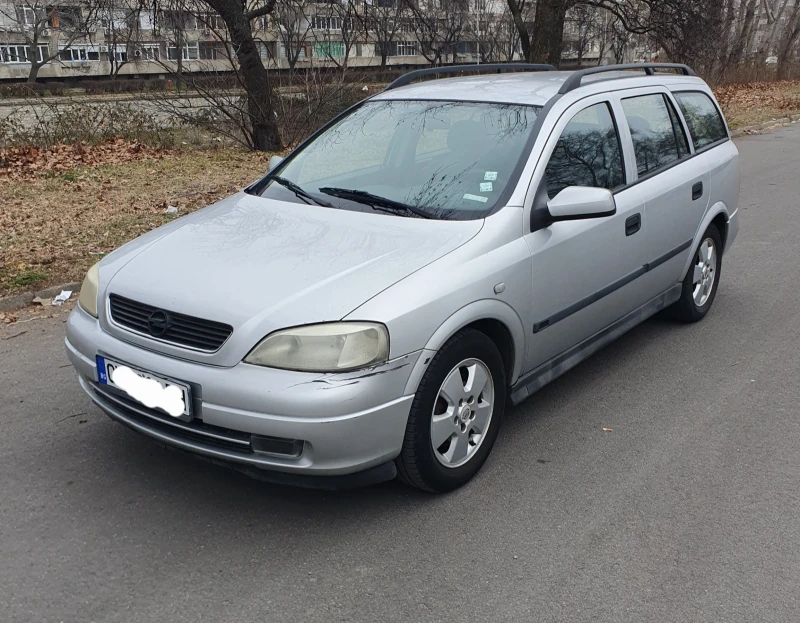 Opel Astra, снимка 1 - Автомобили и джипове - 49343359