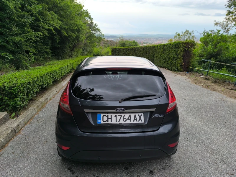 Ford Fiesta 1.4i/LPG, снимка 4 - Автомобили и джипове - 52396850