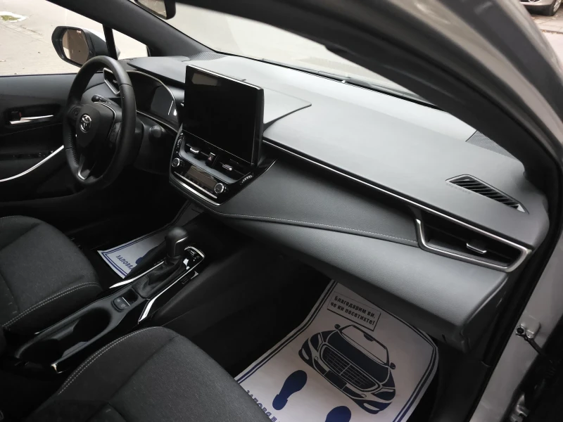 Toyota Corolla 1.8 ХИБРИД , снимка 9 - Автомобили и джипове - 52397178