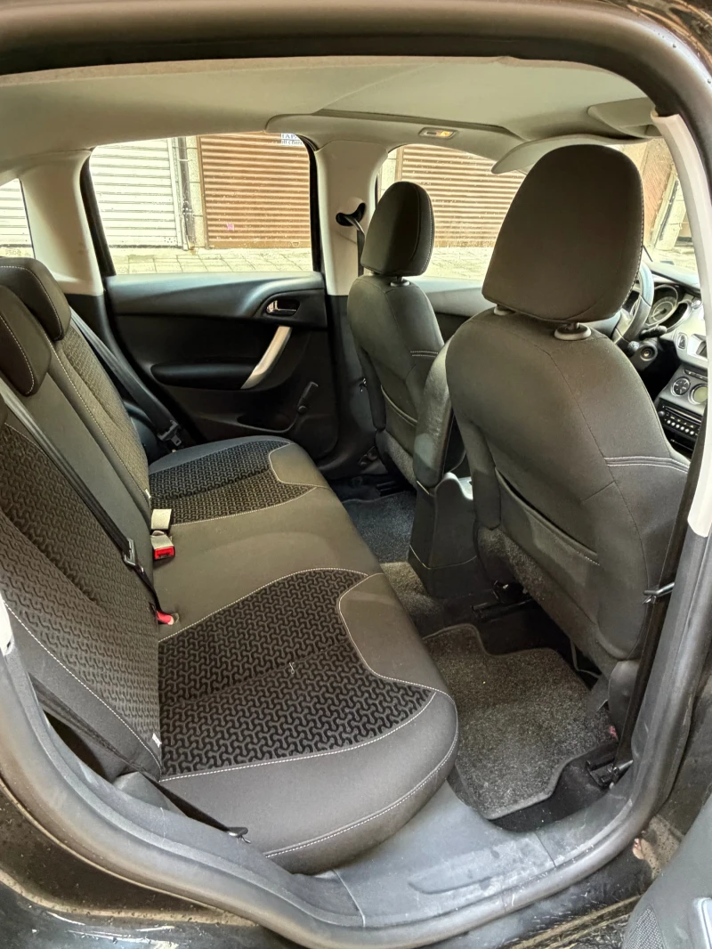 Citroen C3, снимка 3 - Автомобили и джипове - 53218711