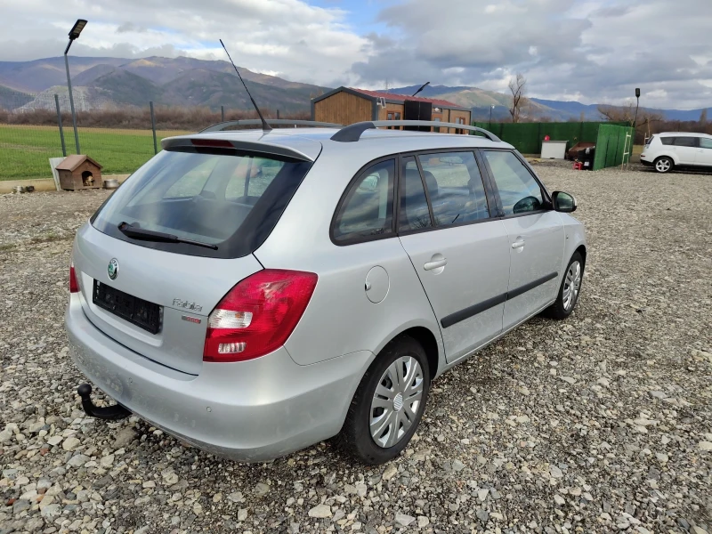 Skoda Fabia 1.6TDI FACELIFT CAMMONRAIL, снимка 6 - Автомобили и джипове - 53392721