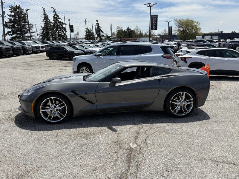Chevrolet Corvette Stingray Z51 2LT, снимка 4 - Автомобили и джипове - 54549179