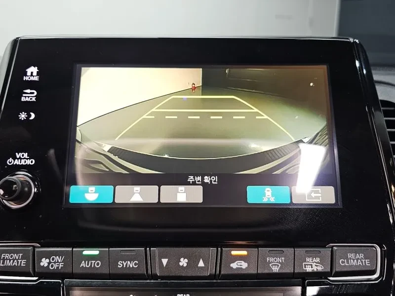 Honda Odyssey 3.5 7MECTA TV FULL, снимка 15 - Автомобили и джипове - 55716766