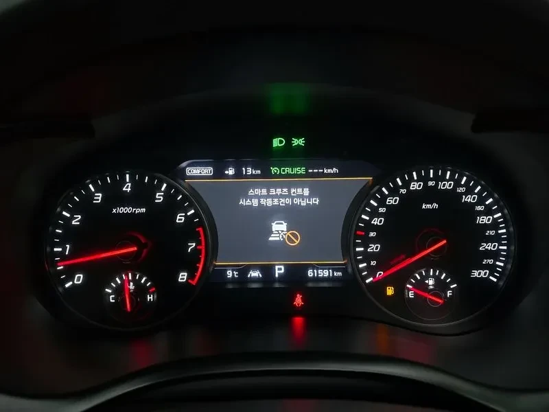 Kia Stinger 3.3 AWD GT - САМО 30% АВАНС, снимка 8 - Автомобили и джипове - 55889025
